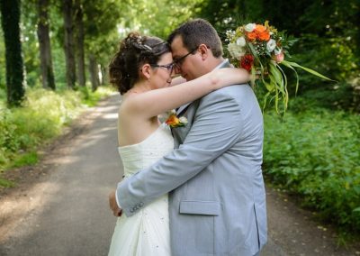 Photos de couples dans la forêt, photo de couple mariage, photographe de mariage Seine-et-Marne, Val-de-Marne, Yvelines, Haut-de-Seine, Essonne